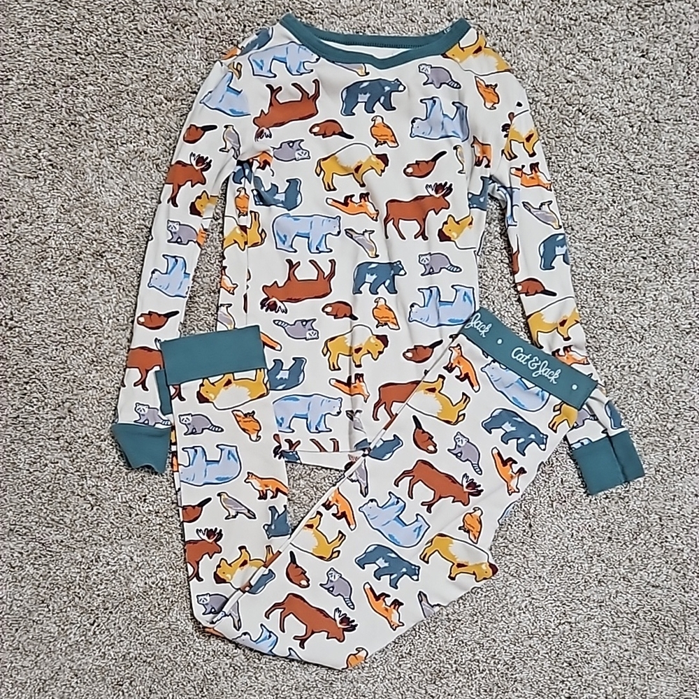 Cat & Jack kids 8 animal pajama set
